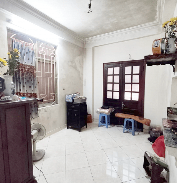 Chính chủ bán nhà lô góc 20m ra mặt phố Đội Cấn, Quận Ba Đình