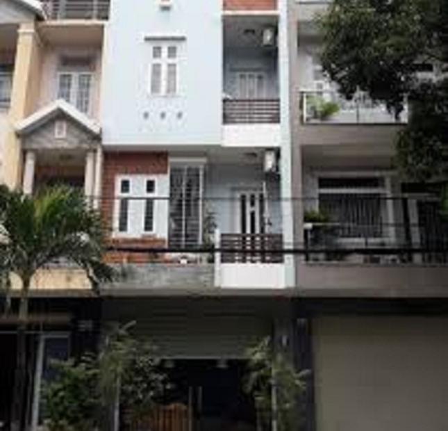 Xuất cảnh nên bán gấp nhà mặt tiền Nguyễn Trãi P. 3 Q. 5