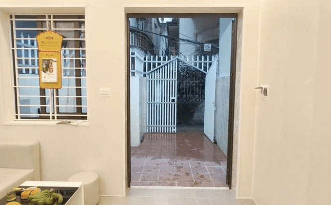 Chính chủ bán nhà ngõ 639 Hoàng Hoa Thám, Quận Ba Đình, Hà Nội