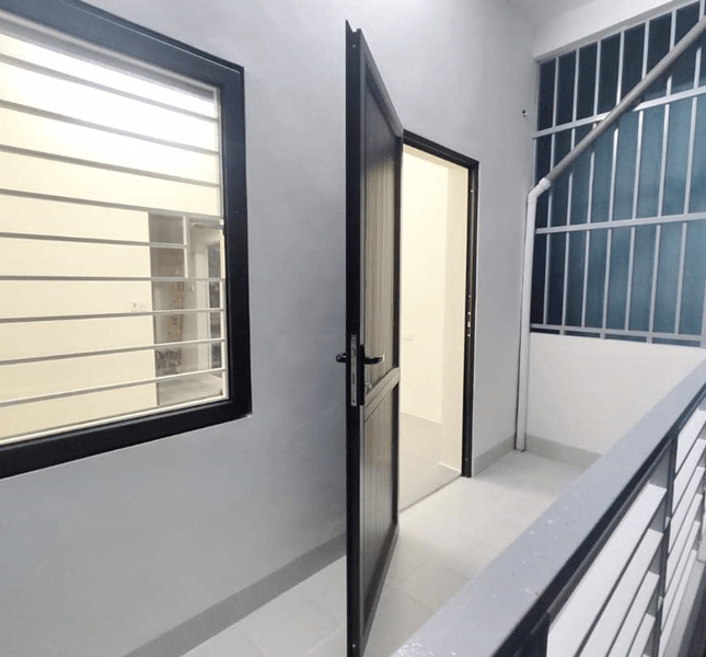 Chính chủ bán nhà ngõ 639 Hoàng Hoa Thám, Quận Ba Đình, Hà Nội