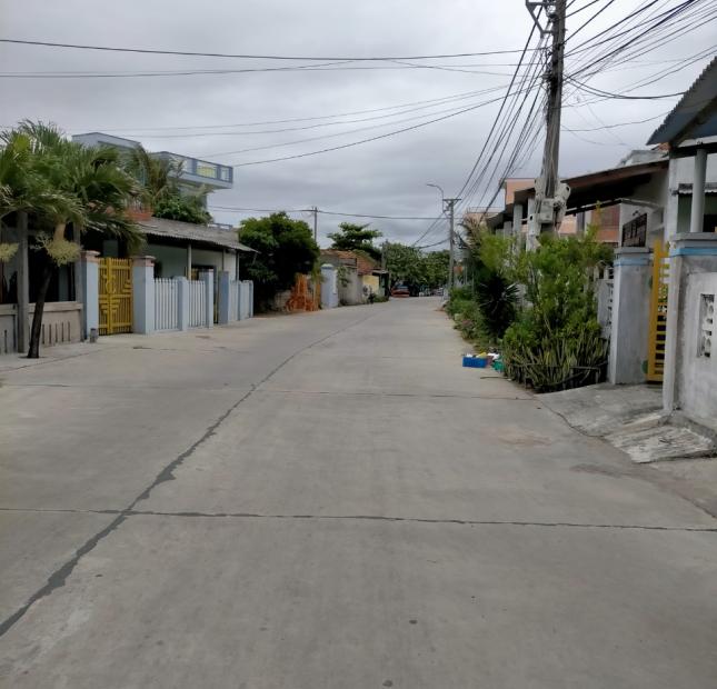Chính chủ cần bán nhà mặt đường Lư Giang gần chợ Phú Thọ 3, đường 10m giá 16 tr