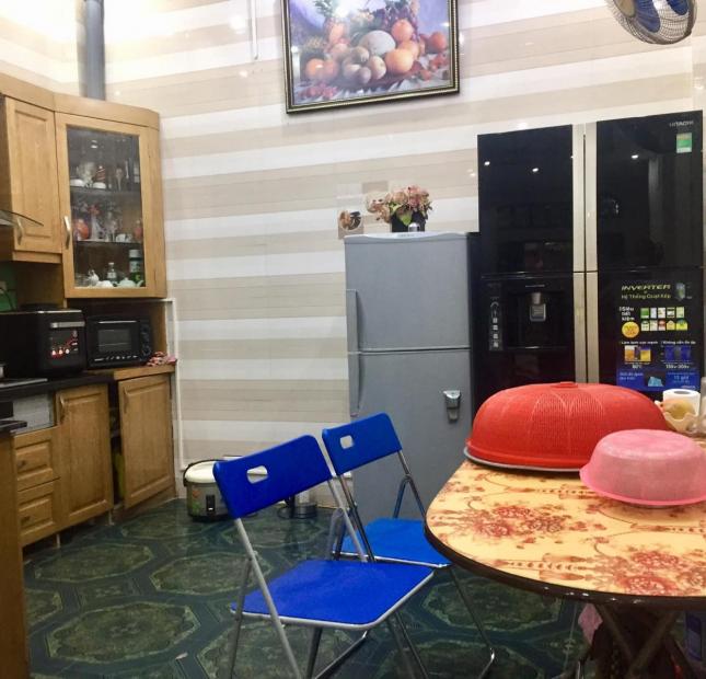 Nhà mặt đường chính Giáp Nhị Hoàng Mai 50M2x4T nhỉnh 9 tỷ ô tô ngủ trong nhà