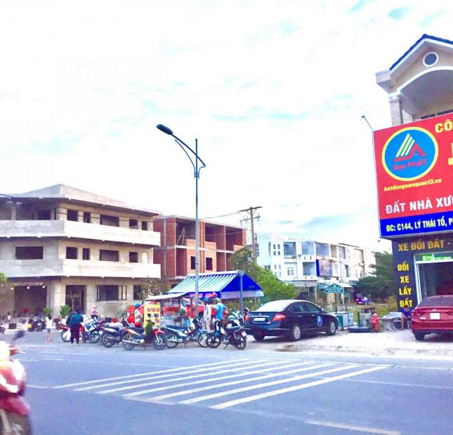 Bán lô đất mặt tiền Lý Thái Tổ chợ Đại Phước sầm uất như Sài Gòn, LH: 0909.424.058