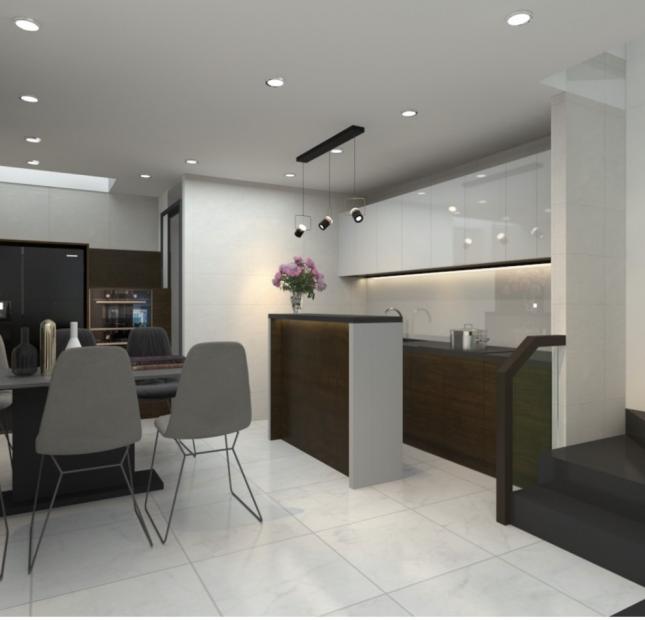 Bán căn nhà đẹp 5 tầng, HXH 8m ngay Vincom cách MT Nguyễn xí chỉ 20m, 4.3x15m