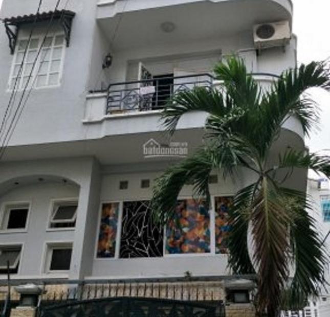 Đi nước ngoài bán gấp nhà HXH 8m, khu cx Đồng Tiến, Thành Thái, P14, Quận 10.