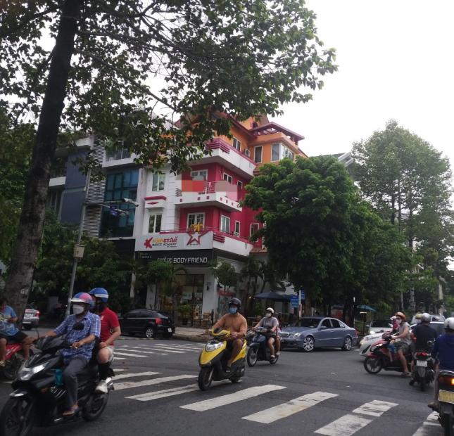 Cho thuê căn góc nhà phố Cao Triều Phát, Phú Mỹ Hưng, Q7, vị trí đắc địa.