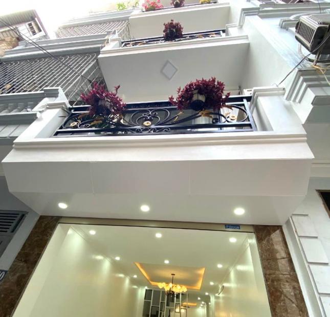 Lê Trọng Tấn - Phố vip Thanh Xuân - 45m2 x 4 tầng - Oto vào nhà - Lh 0363848024