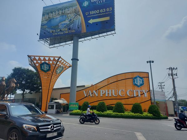 Thành phố thu nhỏ Vạn Phúc city tọa lạc tại Quốc Lộ 13 Hiệp Bình Phước Thủ Đức