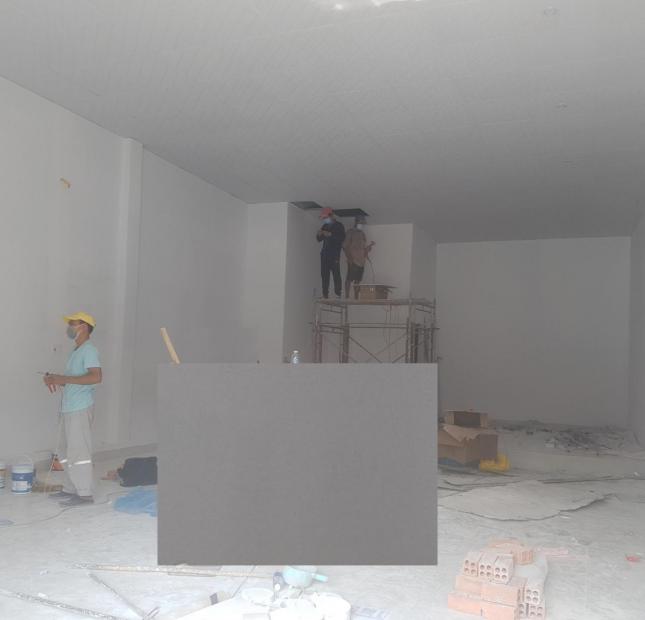 Cho thuê mặt bằng đường 30/4 ngang 8m, nhà mới đẹp khu đông đúc