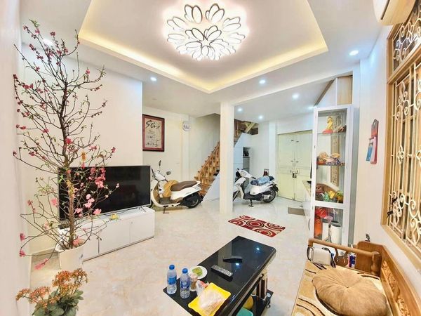 Bán Nhà Hào Nam - Đống Đa - Lô Góc - Nhà Mới 35m2 4T Giá 4.1tỷ