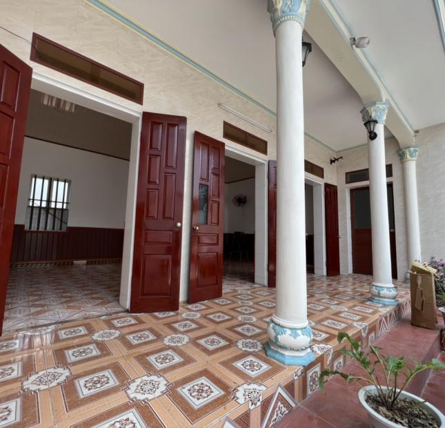 DO NHU CẦU CHUYỂN ĐỔI CÔNG VIỆC TÔI CẦN BÁN NGÔI NHÀ.THÔN ĐẠO QUỸ, XÃ NAM TIẾN