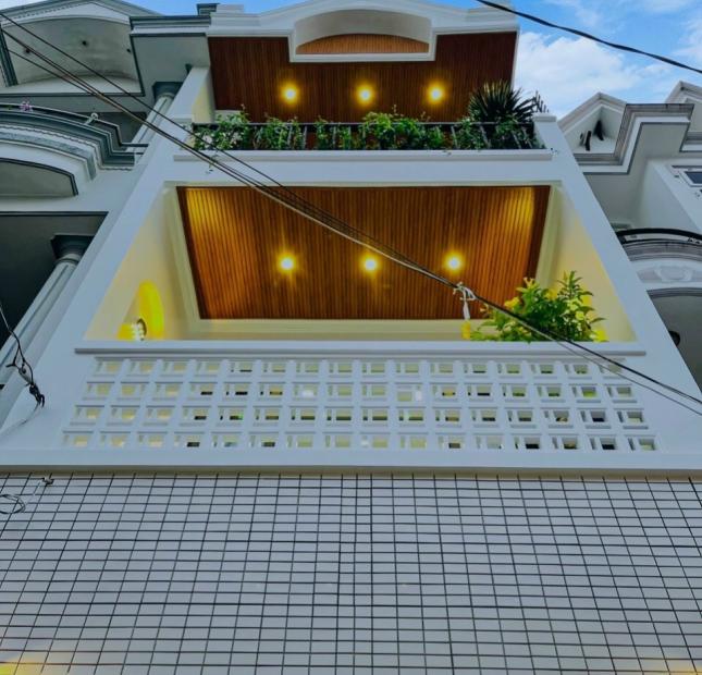 bán gấp nhà mt trần xuân hòa quận 5 dt 4,1x26 ngà 2 lầu giá 22.9 tỷ