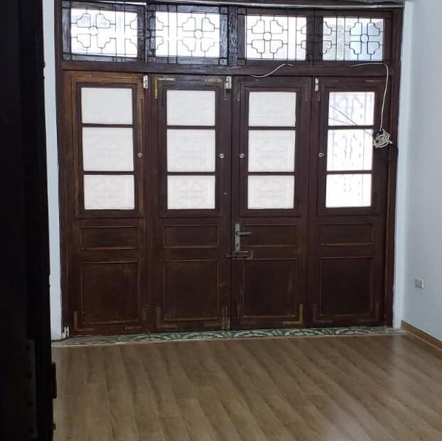 Bán Nhà Mặt phố Thổ Quan Đống Đa Kinh Doanh 46m2 6.7 tỷ