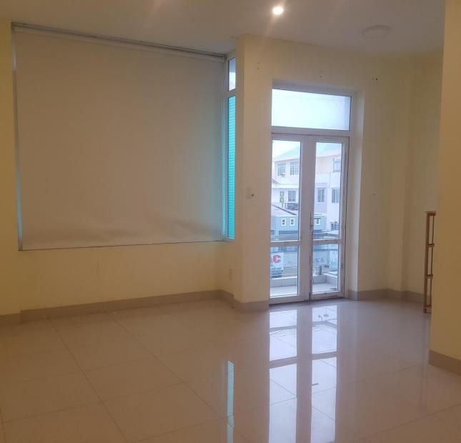 Cho thuê mặt bằng 1 trệt 1 lầu đường 30/4 TP Vũng Tàu ngay ngã 3 đông đúc