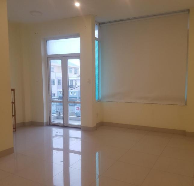 Cho thuê nhà mặt tiền 1 trệt 1 lầu đường 30/4 TP Vũng Tàu ngay ngã 3 đông đúc