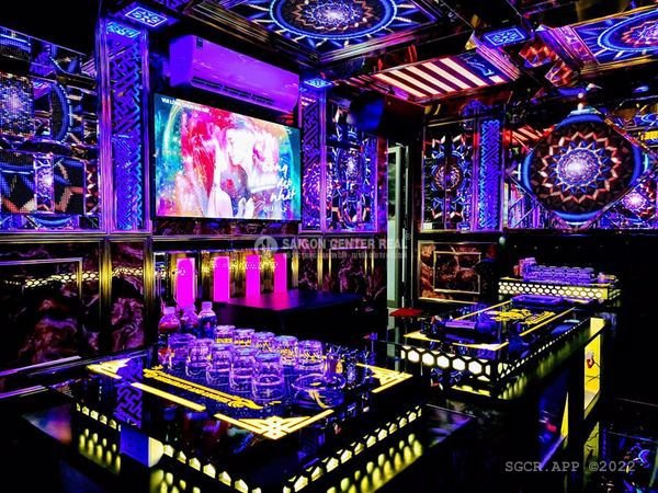 Cho thuê quán KARAOKE 9TẦNG MT Bùi Thị Xuân,Q1 1200m2 GIÁ RẤT RẺ 