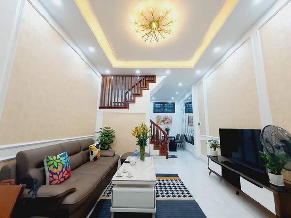Cực Phẩm Siêu Đẹp -  Nhà Phố Thái Hà - Đống Đa Nhà Mới Tặng Nội Thất 38m2 4 tầng 5.58 tỷ.