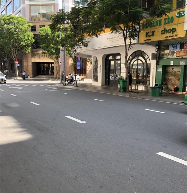 Cho Thuê Nhà Đường Đồng Khởi Q1
