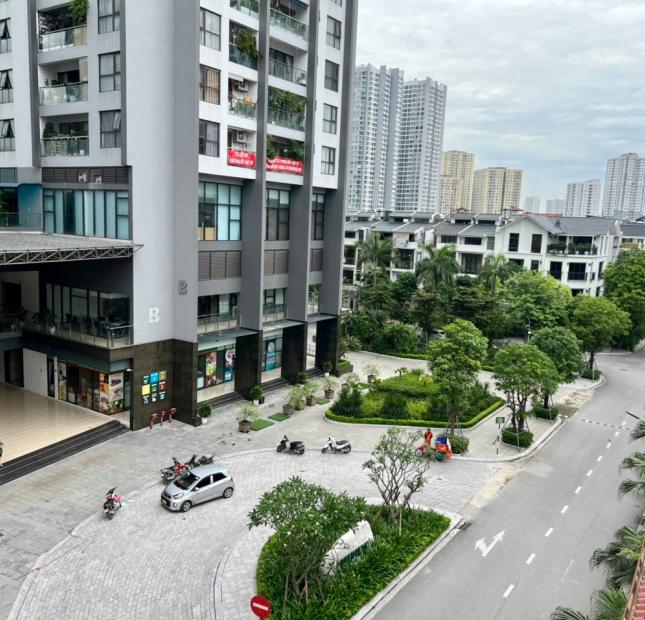 Nhà xây mới 42m2 - 30m ra mặt phố Minh Khai –  Xe 3 gác vào nhà – Giá 5.5 tỷ. 