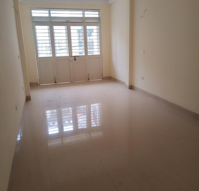 Siêu hiếm mặt phố, tầm tiền, kinh doanh mọi mặt hàng Ngọc Lâm 50m 4T MT3.7m nhỉnh 7 tỷ.