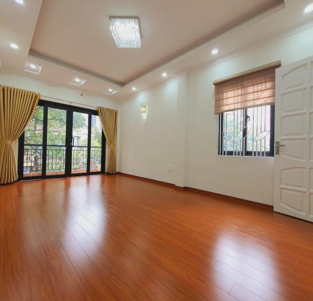 Siêu Phẩm Mặt Phố Tô Vĩnh Diện – Thanh Xuân Kinh Doanh - Thang Máy 50m2 x6 tầng Giá 15 tỷ Có TL