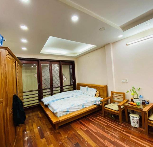 Siêu Phẩm - SIÊU ĐẸP - Phố QUAN HOA - 42m2X6 Tầng - Ở LUÔN - Giá chào 5.8 Tỷ