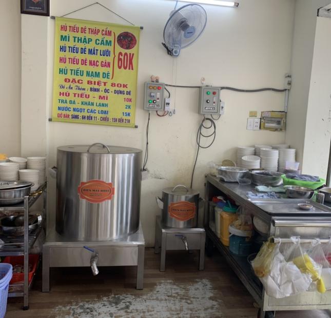 SANG NHƯỢNG QUÁN HỦ TIẾU DÊ 2 MẶT TIỀN – số 615A, Đường 3 tháng 2, phường 8, Quận 10, Tp.HCM