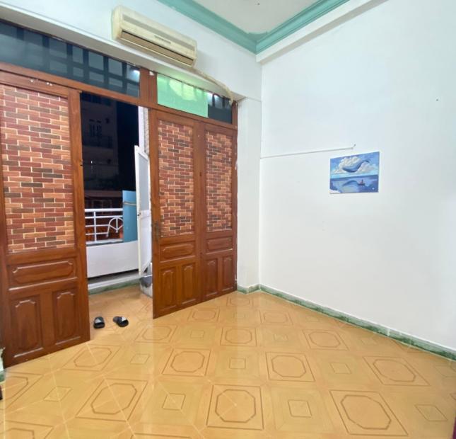 HXH 7C - 3 Tầng - Dương Quảng Hàm P5 GV - 94m2 - 4.5m x 21m - Giá 10 tỷ