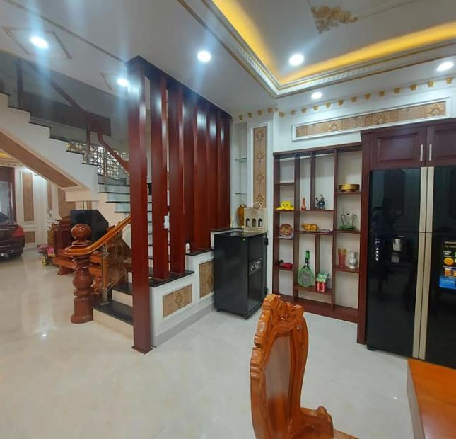 Siêu phẩm NÓNG - 100m2 - 5m x 20m - 5 tầng - Đường Số 9 P6 GV - Giá 10.6 tỷ