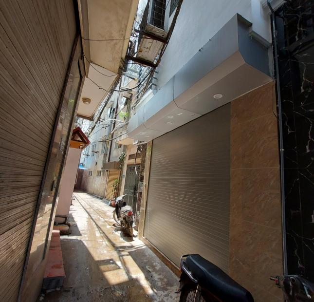 Chính chủ cần cho thuê nhà mới xây số 3, ngõ 108B Nguyễn Trãi, Thanh Xuân , Hà Nội.