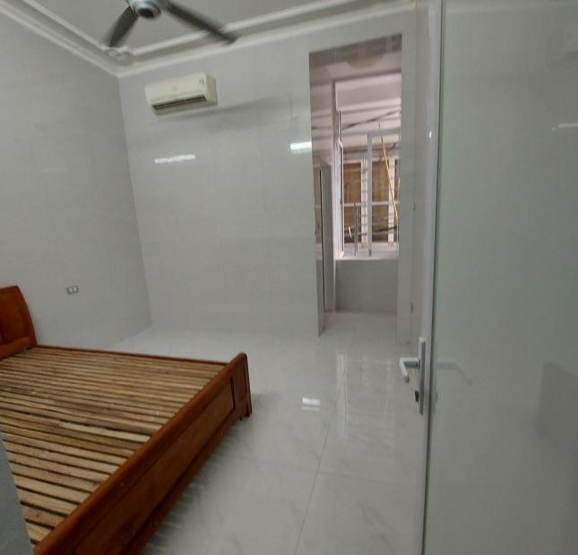 Chính chủ cần cho thuê nhà mới xây số 3, ngõ 108B Nguyễn Trãi, Thanh Xuân , Hà Nội.