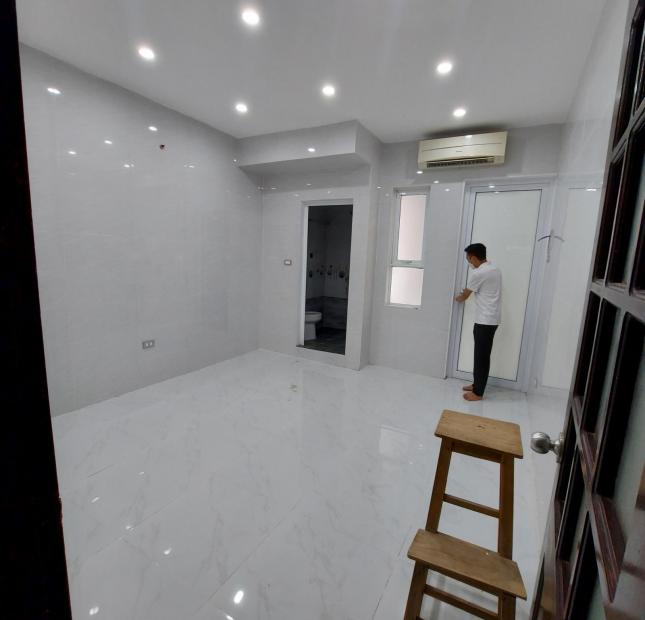 Chính chủ cần cho thuê nhà mới xây số 3, ngõ 108B Nguyễn Trãi, Thanh Xuân , Hà Nội.