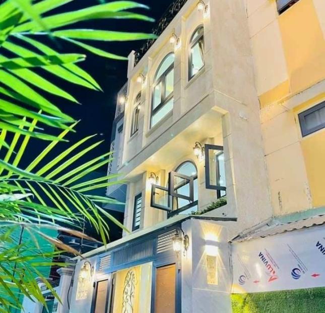 Bán nhà mặt tiền Lê Hồng Phong DT 4x21m, giá 27 tỷ