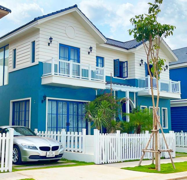 Biệt thự 150m2 Novaworld Phan thiết - TT 15% tới nhận nhà - hỗ trợ vay 24th: 8.2tỷ. LH: 0933910039