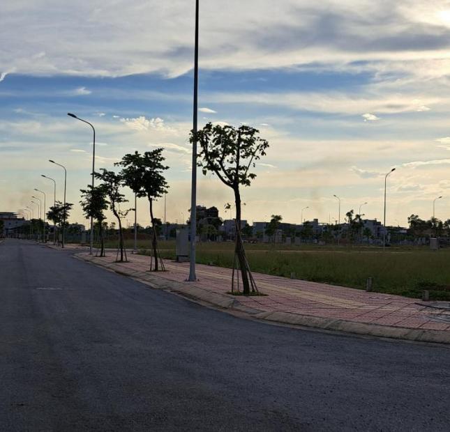 Bán đất giai đoạn 2,Lô E4-28-24: 125m2 KĐT Nam Vĩnh Yên.