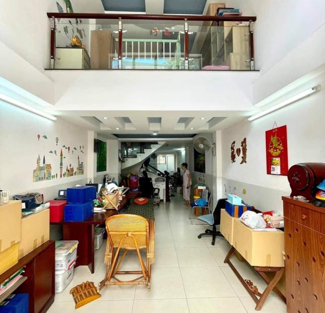 Nhà HXH khu VIP đường D1 (Nguyễn Văn Thương) P25 Bình Thạnh -  Nhà 5 tầng thoáng mát 