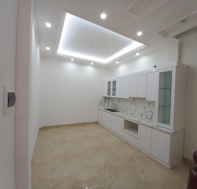 Bán nhà Lê Đức Thọ Nam Từ Liêm 70m2 mt4m 5t lô góc-oto-ngõ thông 6tỷ.