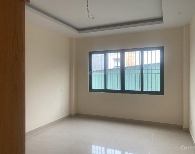  Cho thuê 4tầng có thang máy MT Nguyễn Văn Giai,Q1 320m2 CHỈ 60tr TL