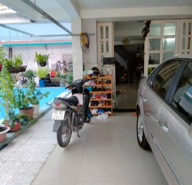 Biệt thự mini sát bên Vạn Phúc City ngang 10m 240m2 giá 18.5 tỷ