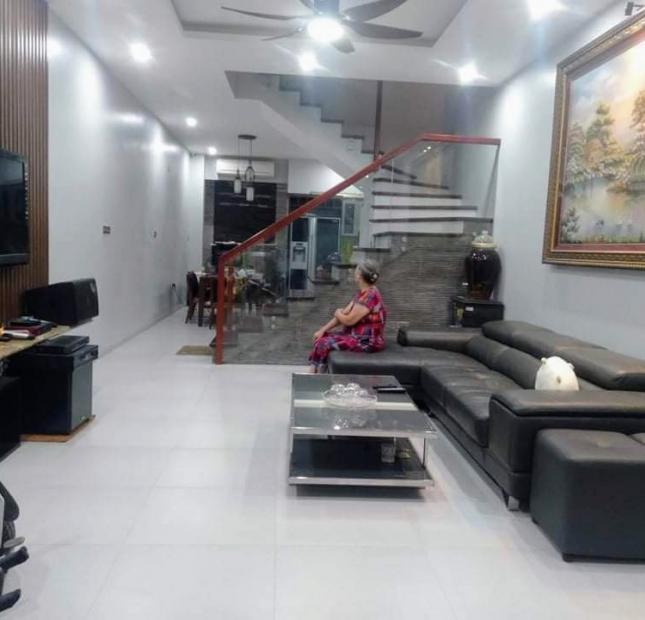 Bán nhà Thanh Xuân  dt 38m2  giá 4,6 tỷ