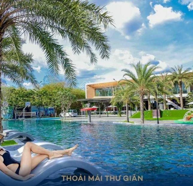 The Standard chỉ thanh tóan 25%  - không trả lãi đến 18 tháng - Hotline: 093.881.7978 - Email: