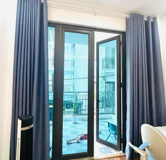 B.A.N NHÀ phân lô NGUYỄN HOÀNG – CẦU GIẤY- 56m - 8.8 tỷ