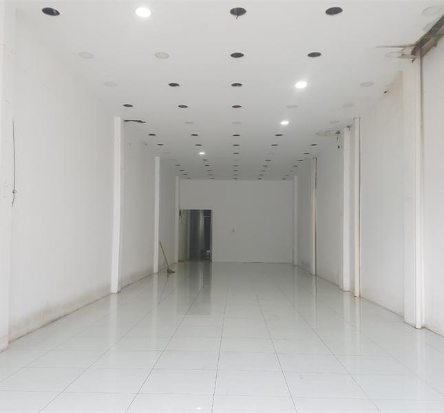 Cho thuê mặt bằng to 250m2 đường Lê Hồng Phong, Vũng Tàu