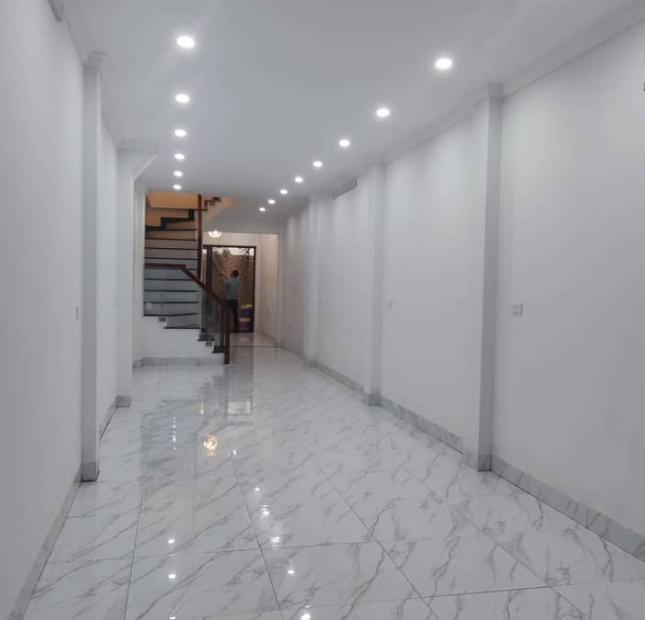 Bán nhà 3 tầng trung tâm nhất Phùng Khoang đường thông các ngả Kinh Doanh, 55m2 5.5 tỷ LH 0343804666