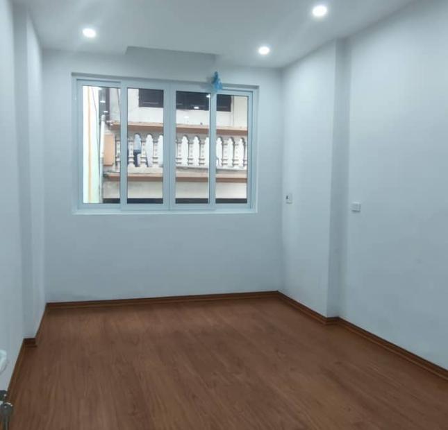 Bán nhà 3 tầng trung tâm nhất Phùng Khoang đường thông các ngả Kinh Doanh, 55m2 5.5 tỷ LH 0343804666