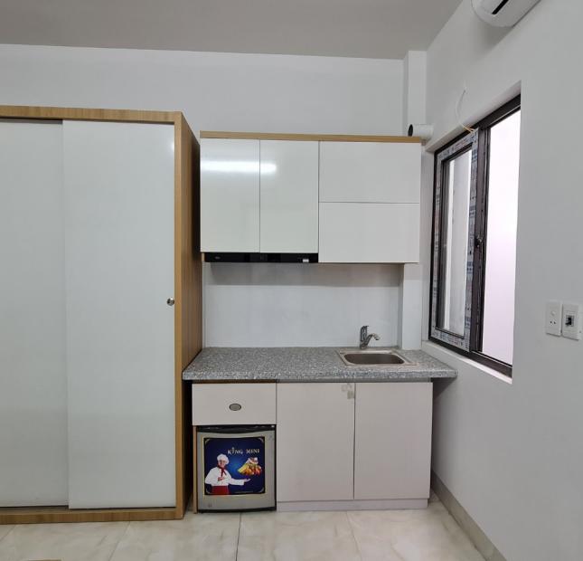 Bán gấp nhà trọ cực đẹp Văn Quán 6 tầng 50m2 10PKK giá chỉ 5.6 tỷ.