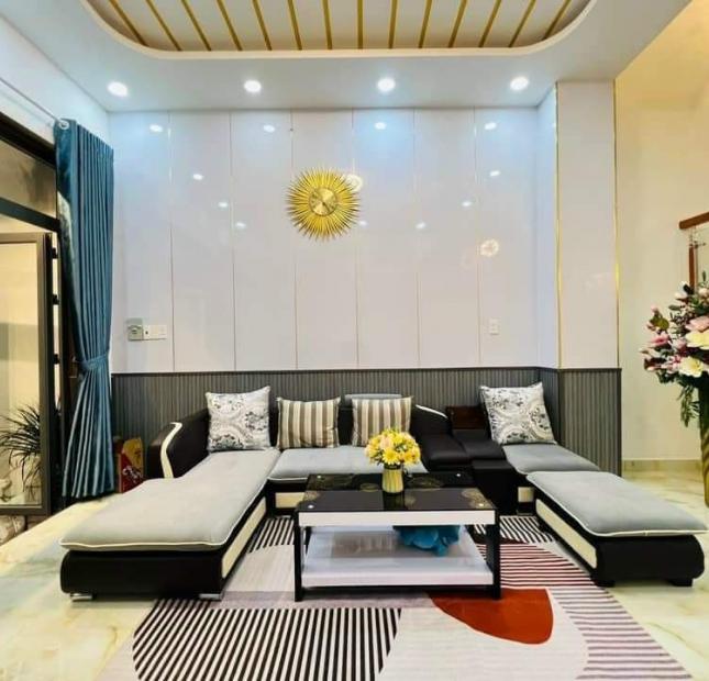 Chính chủ bán nhà 5TẦNG  NGUYỄN VĂN LƯỢNG P17 ÍCH 58m2 chỉ 6tỷ5