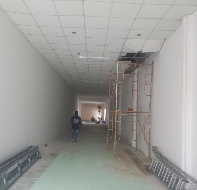 Duy nhất cho thuê mặt bằng 300m2 đường Lê Hồng Phong, TPVT