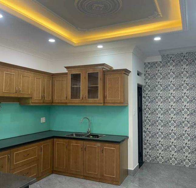 Chỉ4.9tỷ có ngay nhà ĐẸP hxh Phan Huy Ích 60m2
