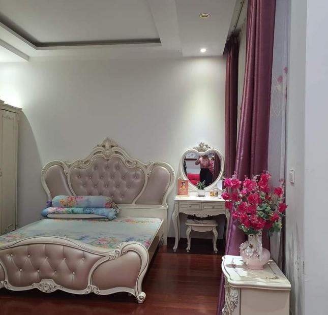 TRUNG TÂM HOÀNG MAI - LÔ GÓC 3 THOÁNG - NGÕ THÔNG - KD PHỐ TRƯƠNG ĐỊNH 40M, 5T GIÁ 3.5 TỶ